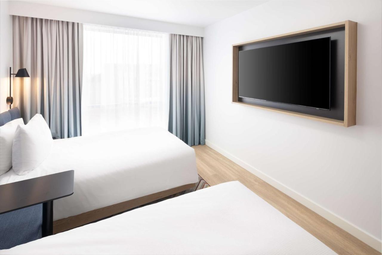 Отель Hampton By Hilton Рочдейл Экстерьер фото